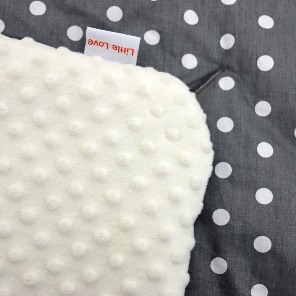 Little Love Blankets-Grey and White Spot (5 Point)