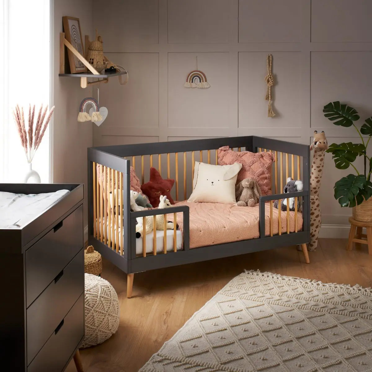 OBABY Maya Cotbed-Slate with Natural