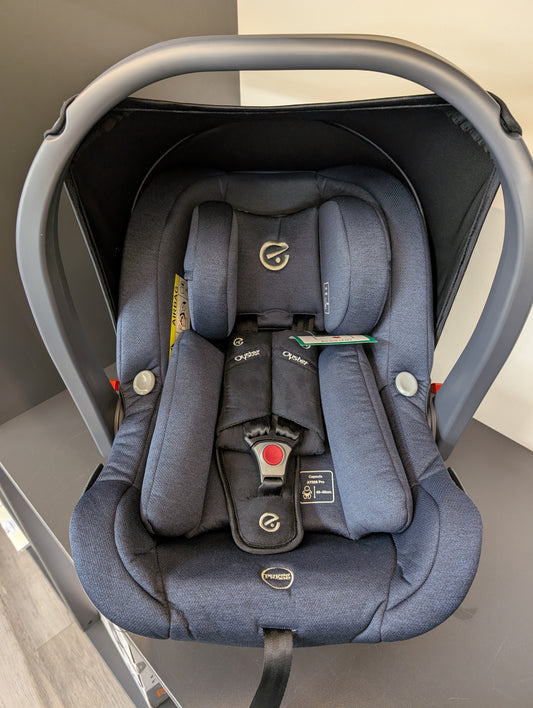 Babystyle Oyster Capsule i-Size Infant Car Seat-Twilight EX-DISPLAY