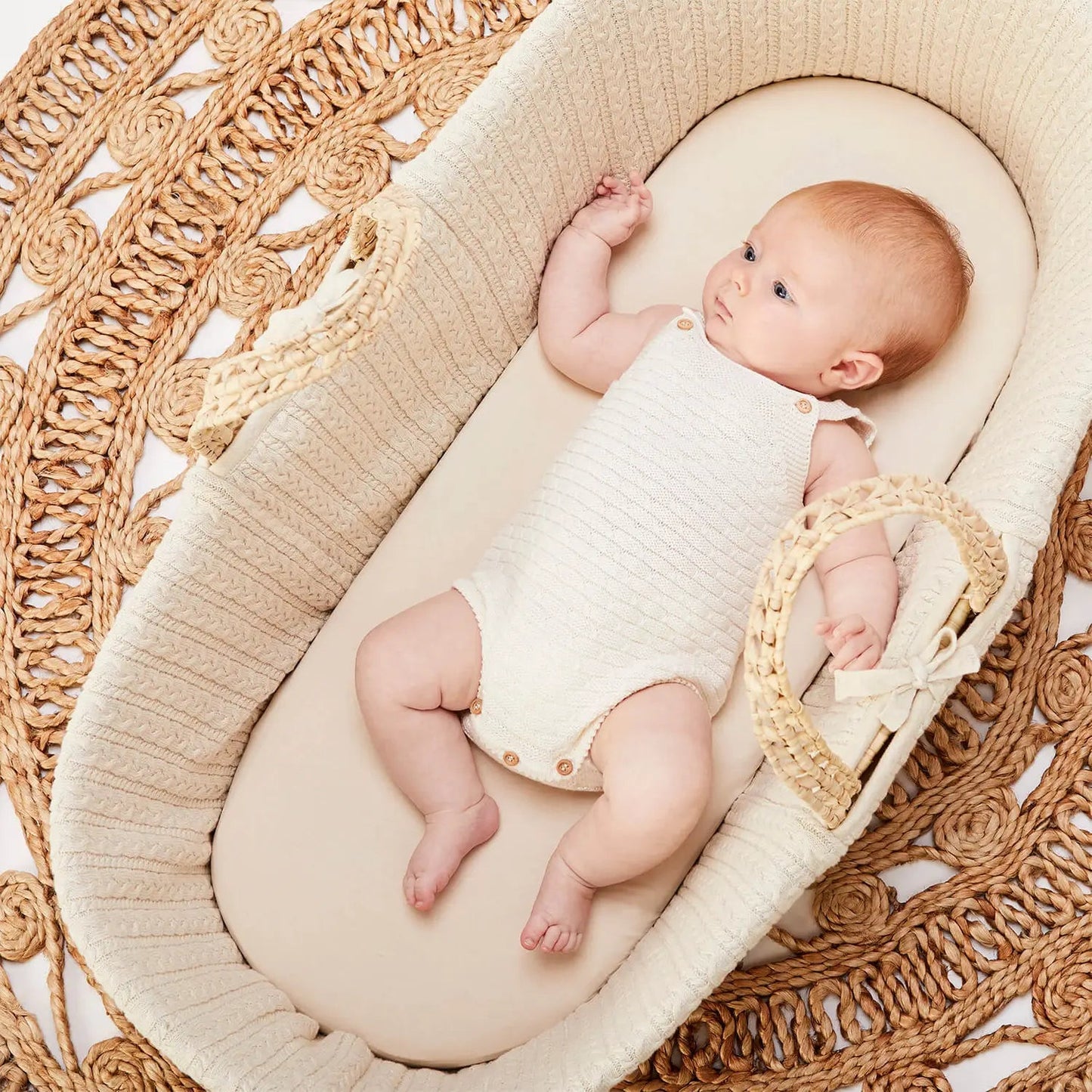 The Little Green Sheep | Natural Knitted Moses Basket & Stand-Linen